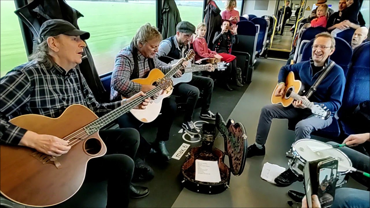 2019 Old Ni-js - Dag van de Achterhoekse Popmuziek @ Arriva Trein
