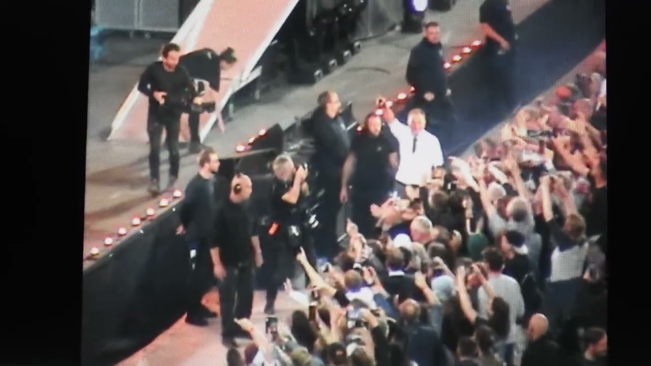 Bruce Springsteen live in Hannover, Juli 2024. -Tenth Avenue Freeze Out-.