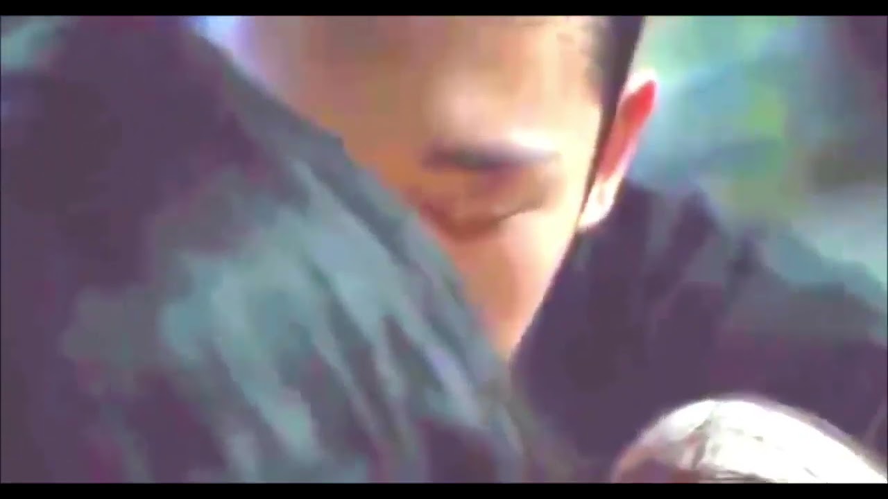 snowdrop Bluray so freak who behind haein, who girl kiss haein? 