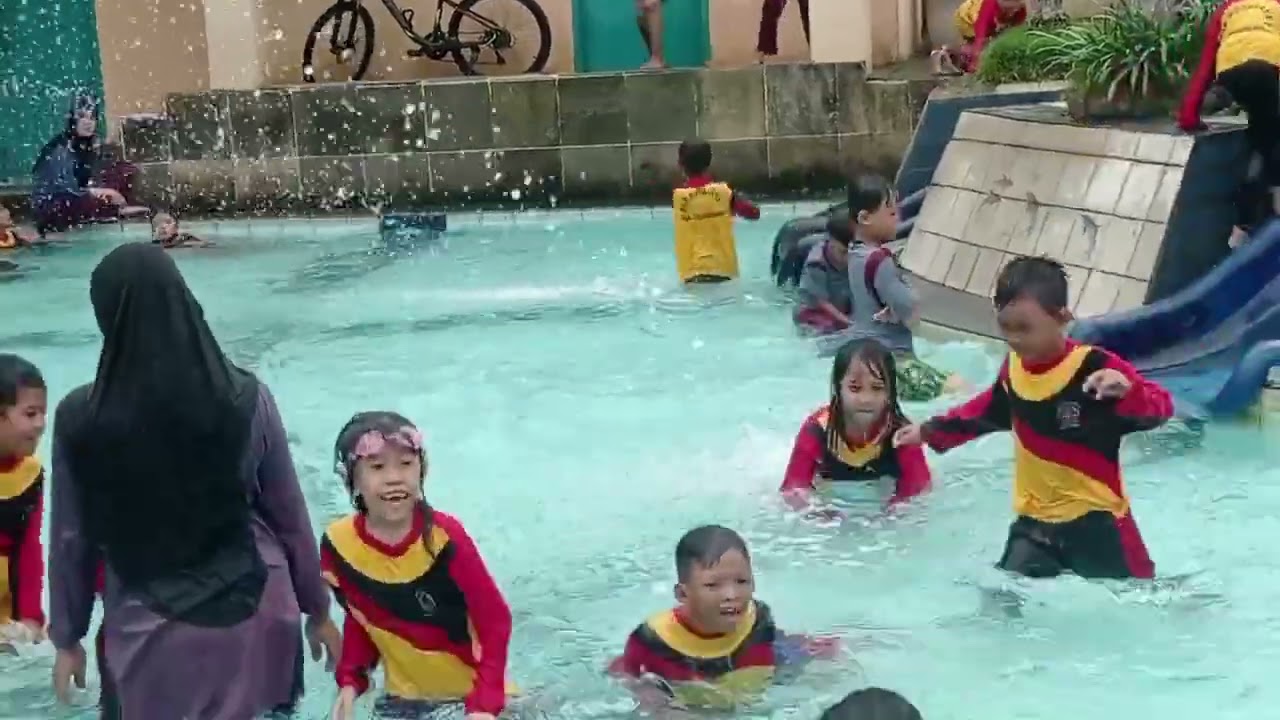 Latihan berenag
