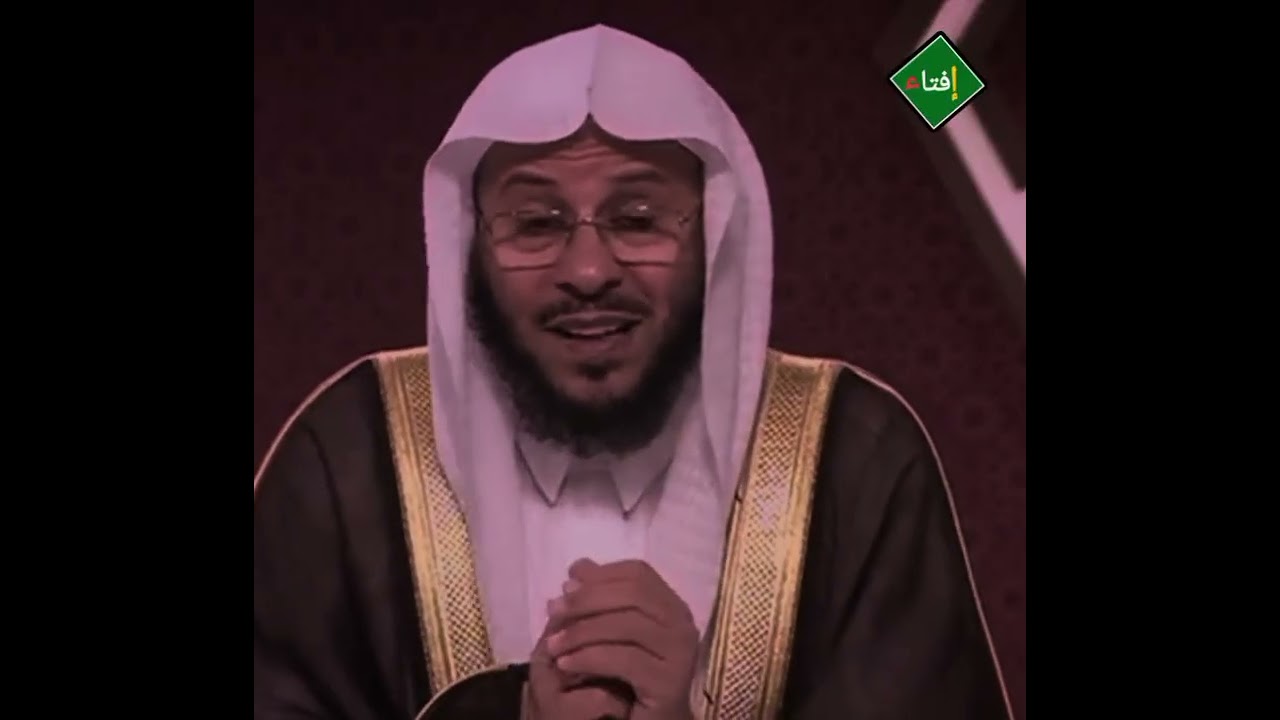 ما حكم من استيقظ جنب ولم يستطيع الاغتسال من شدة البرد واخر صلاة الفجر حتى طلوع الشمس؟