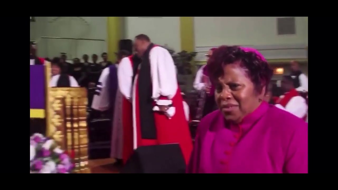Mother Rubenstein McClure singing “Great is thy Faithfulness”  When the hat comes off you know its 🔥