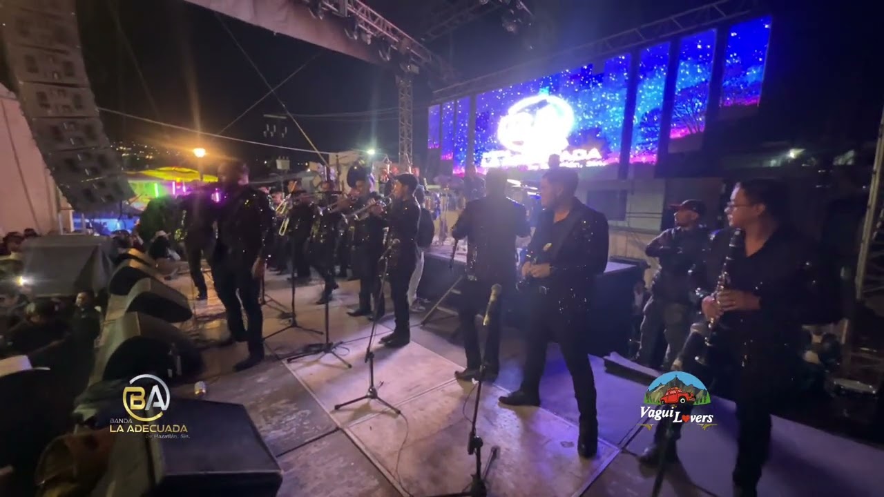Banda la Adecuada de Mazatlán Sinaloa en vivo- Milpa. chicos Oasis. 
