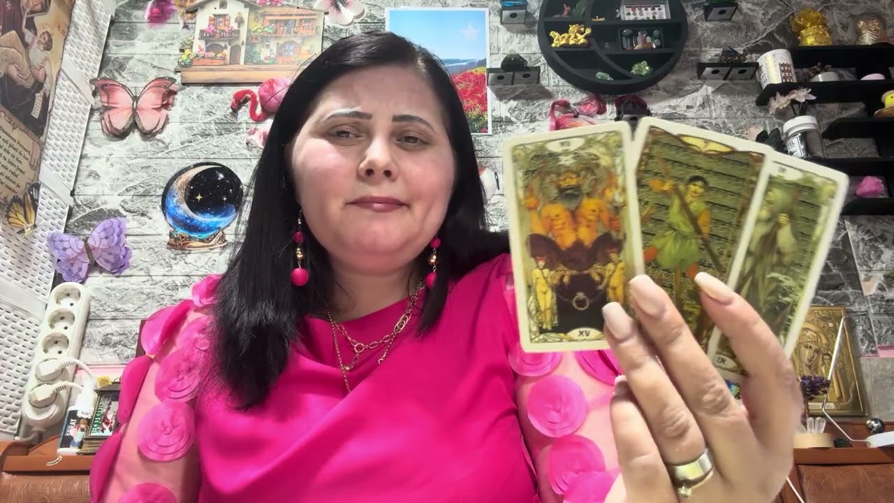 Etalare generală! Cat o să vă mai lăsați dominați de această persoană demonică 😈???