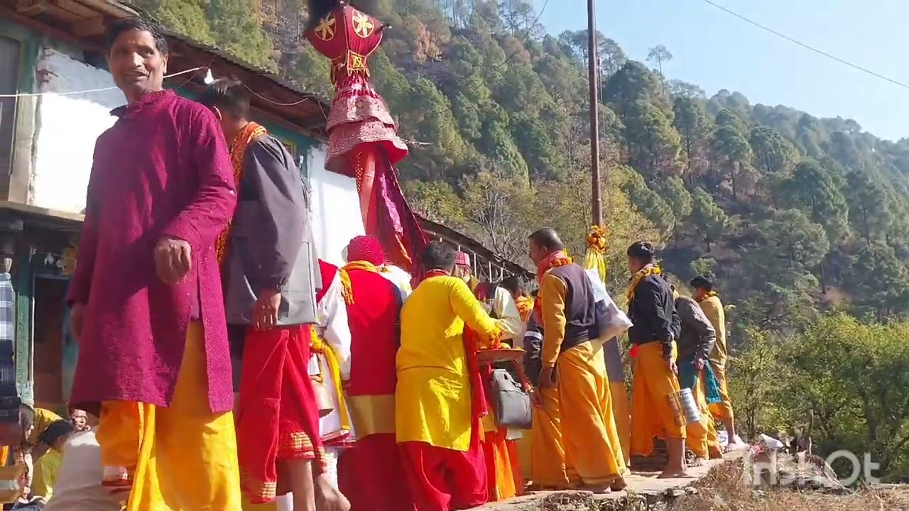 मा चंडिका देवी आज मेरे मायके से देवरायात्रा शुरू की