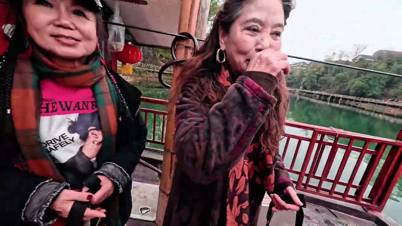 拉拉渡