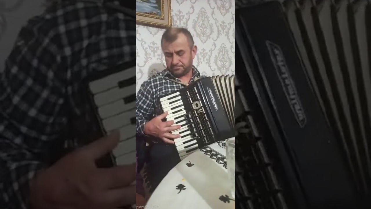 Новокара