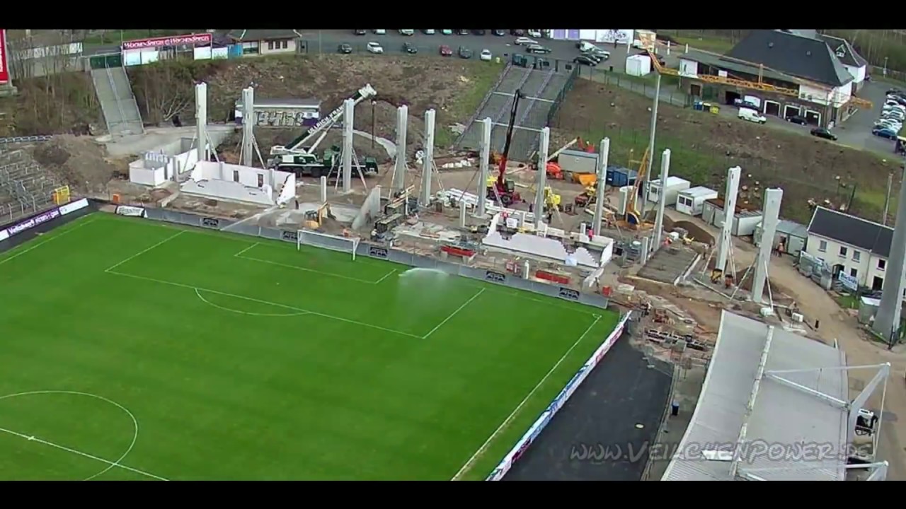 Zeitraffer-Video vom Erzgebirgsstadion - Bauphase 1 in Süd-West-Ansicht