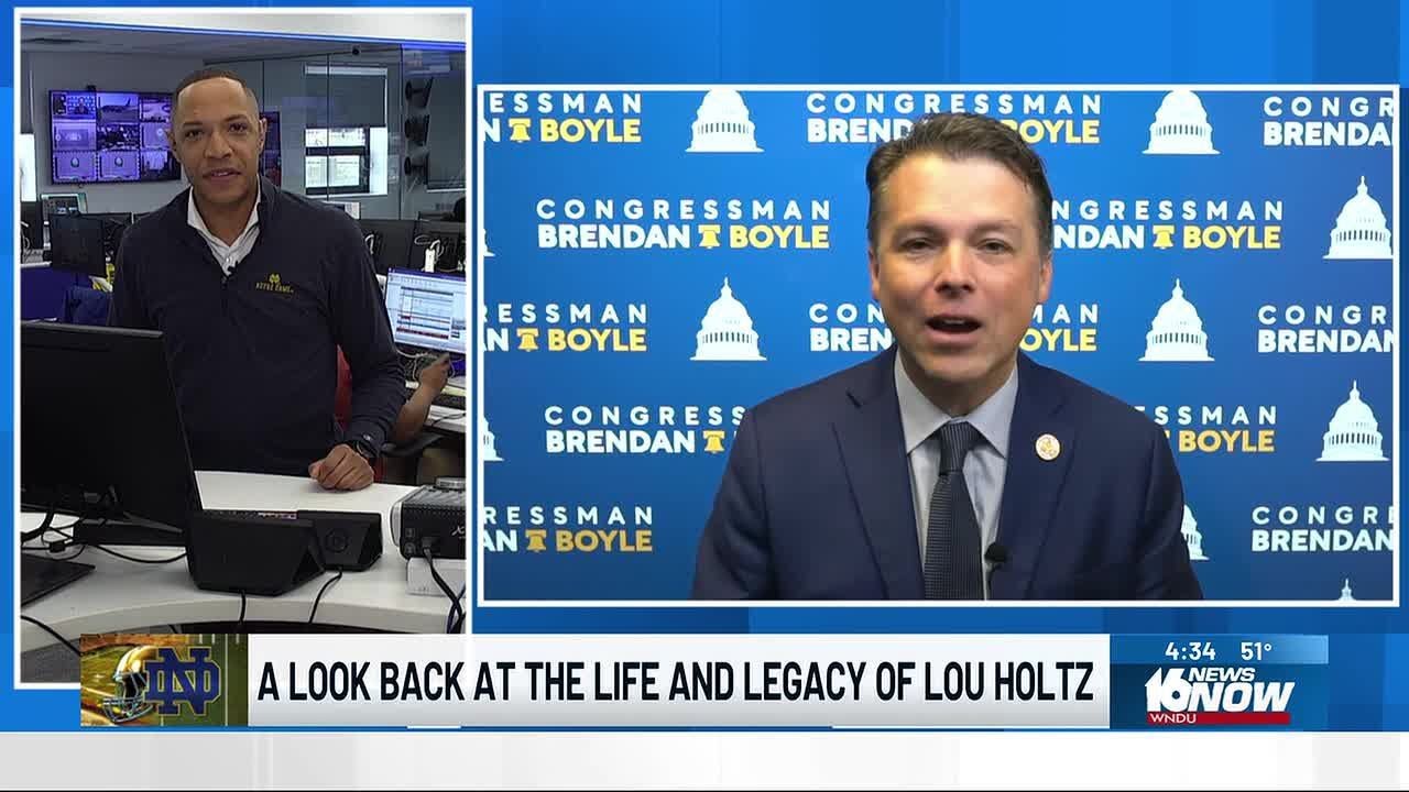 Congressman recalls breaking Lou Holtz retirement story as Notre Dame student