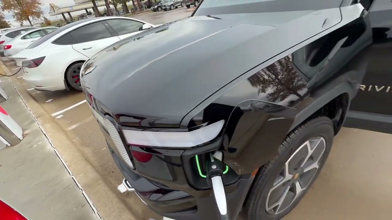 Rivian R1T Road trip from Dallas, TX to Roanoke, VA!!  It's GREAT! #ev #rivian #roadtrip ​⁠@Rivian