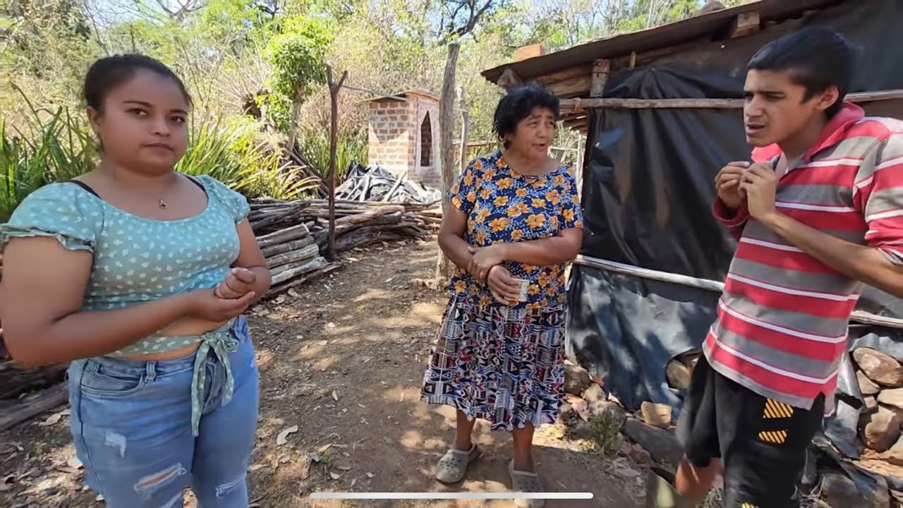 Esta familia recibe la ayuda de 100 dólares de parte de un suscriptor 🚨🚨🚨🚨🚨