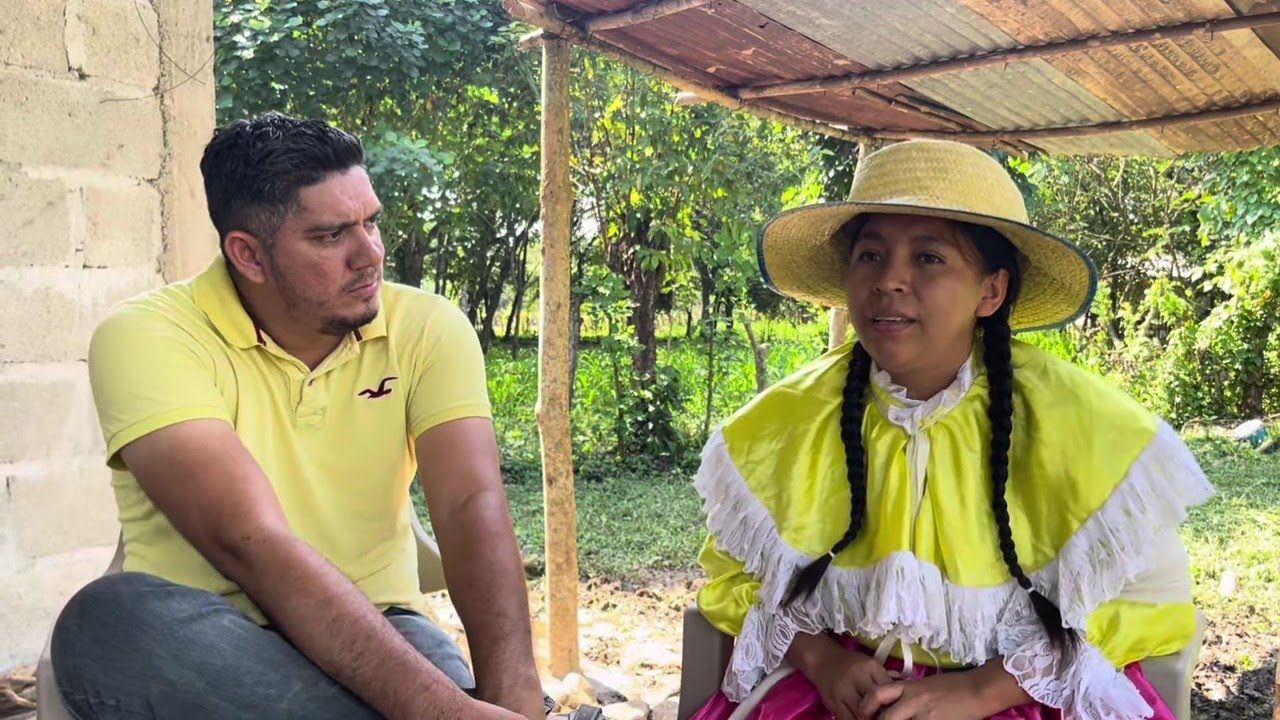 Seguimos la Entrevista Con Olga Hernández La Famosa India Maria Catracha..😁😁