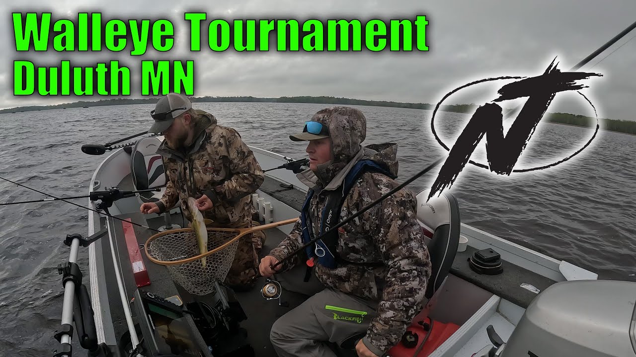 Walleye fishing in Duluth