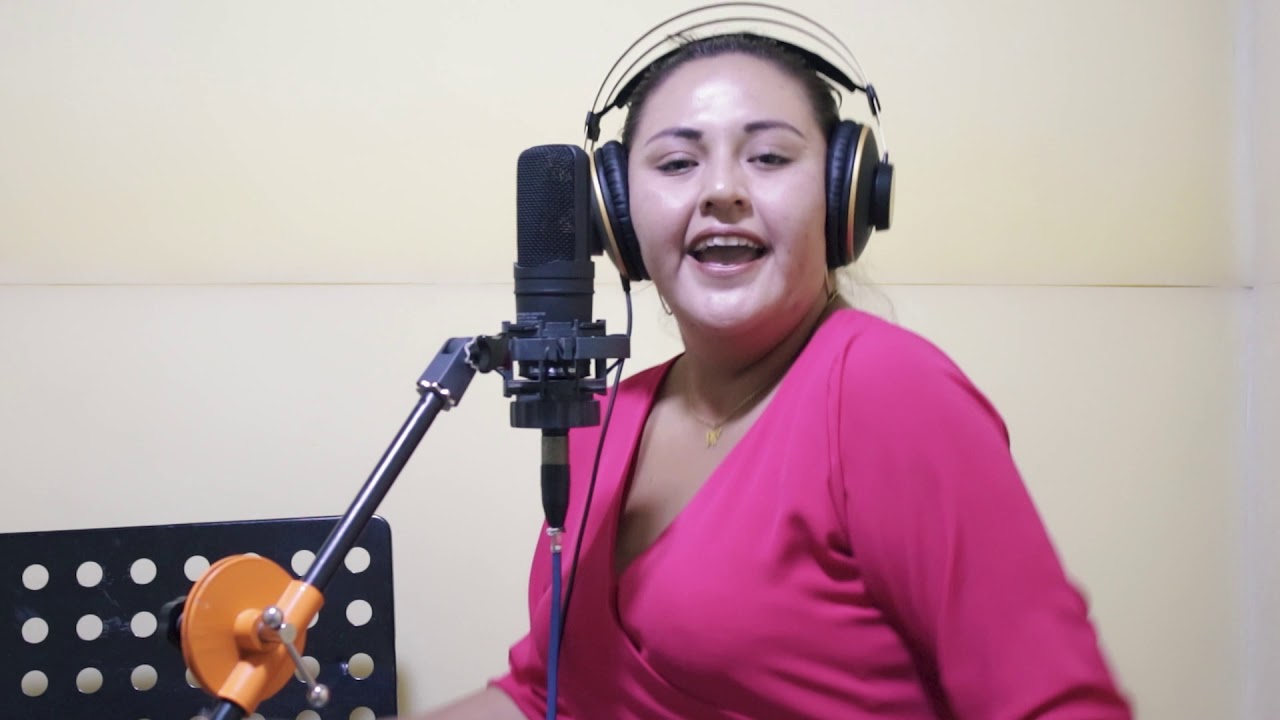 NANCY BOLO/ HUANCAVELICANO