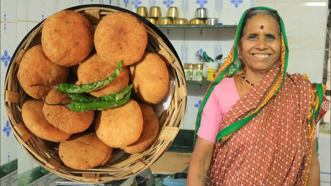 आता कचोरी खाण्यासाठी बाहेर जायची गरज नाही आजीच्या पद्धतीने घरच्याघरी बनवा खुसखुशीत कचोरी | Kachori