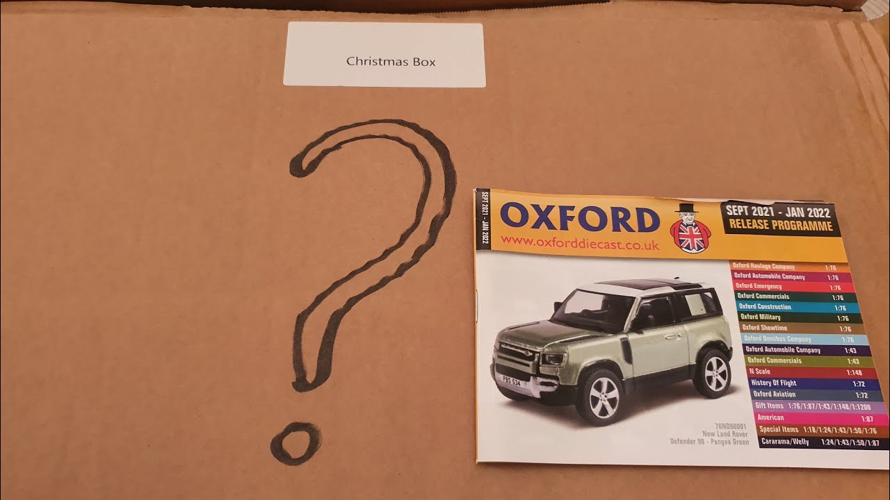 Oxford Diecast Mystery Christmas Box