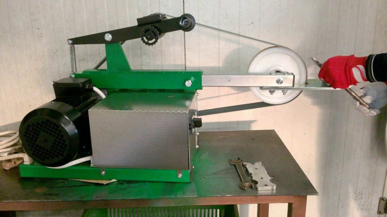 P&aacute;sov&aacute; br&uacute;ska na kov- kontaktn&eacute; koleso-Belt Grinder for metal-contact wheel