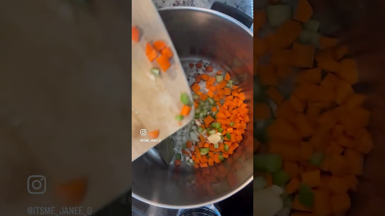 Lentil soup with chicken mini meatballs and ditalini pasta 