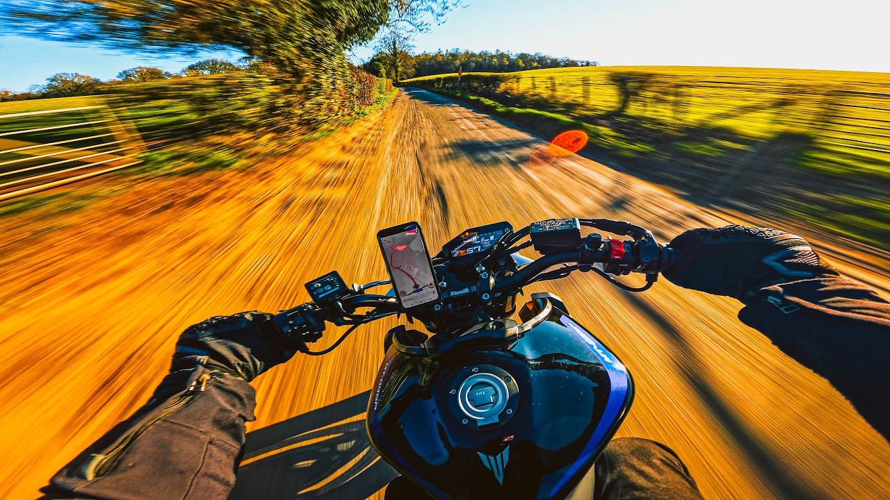 Heading straight to the country lanes. | YAMAHA MT-09 SP + AKRAPOVIC