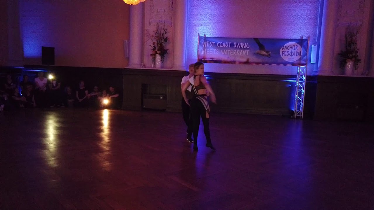Benji Schwimmer & Nicole Clonch - 3 Minutes