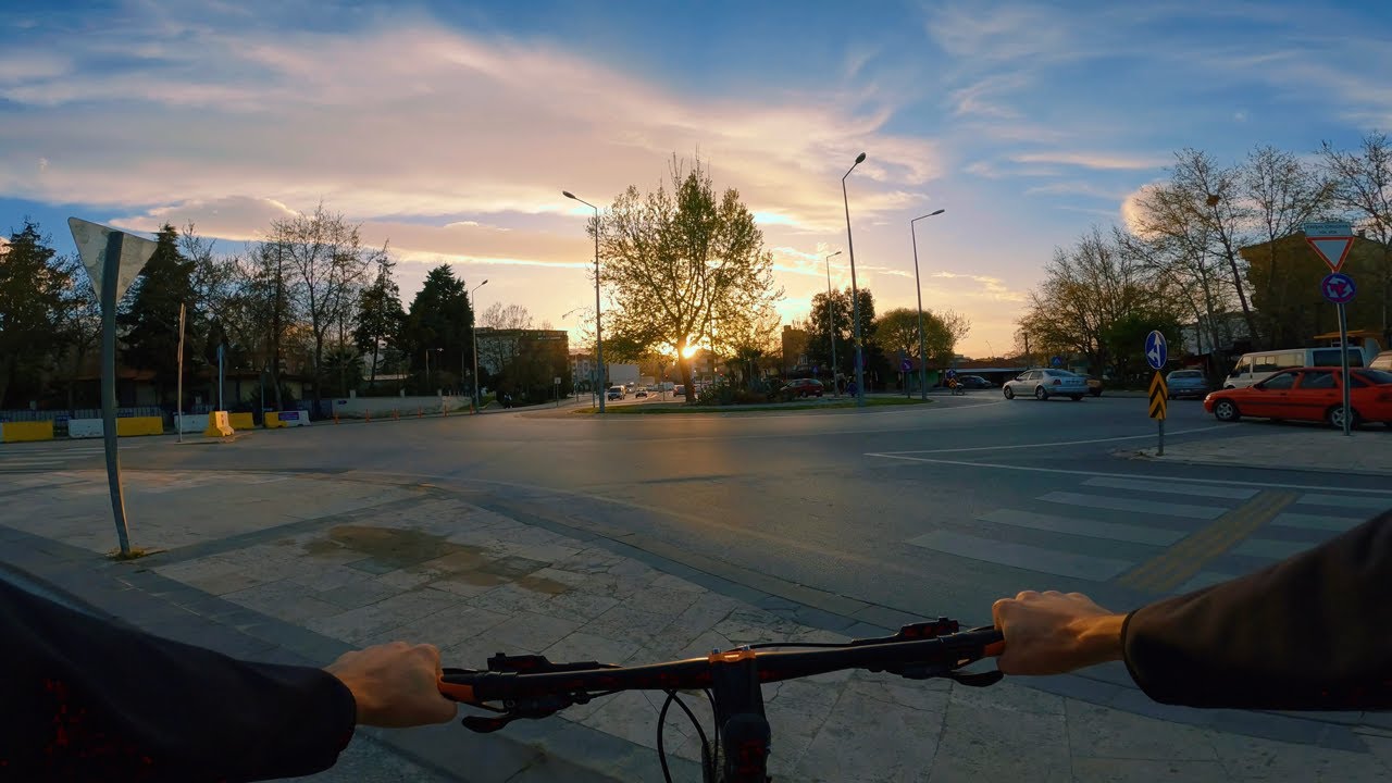 Cycling in the city at sunset - Turkey 4K