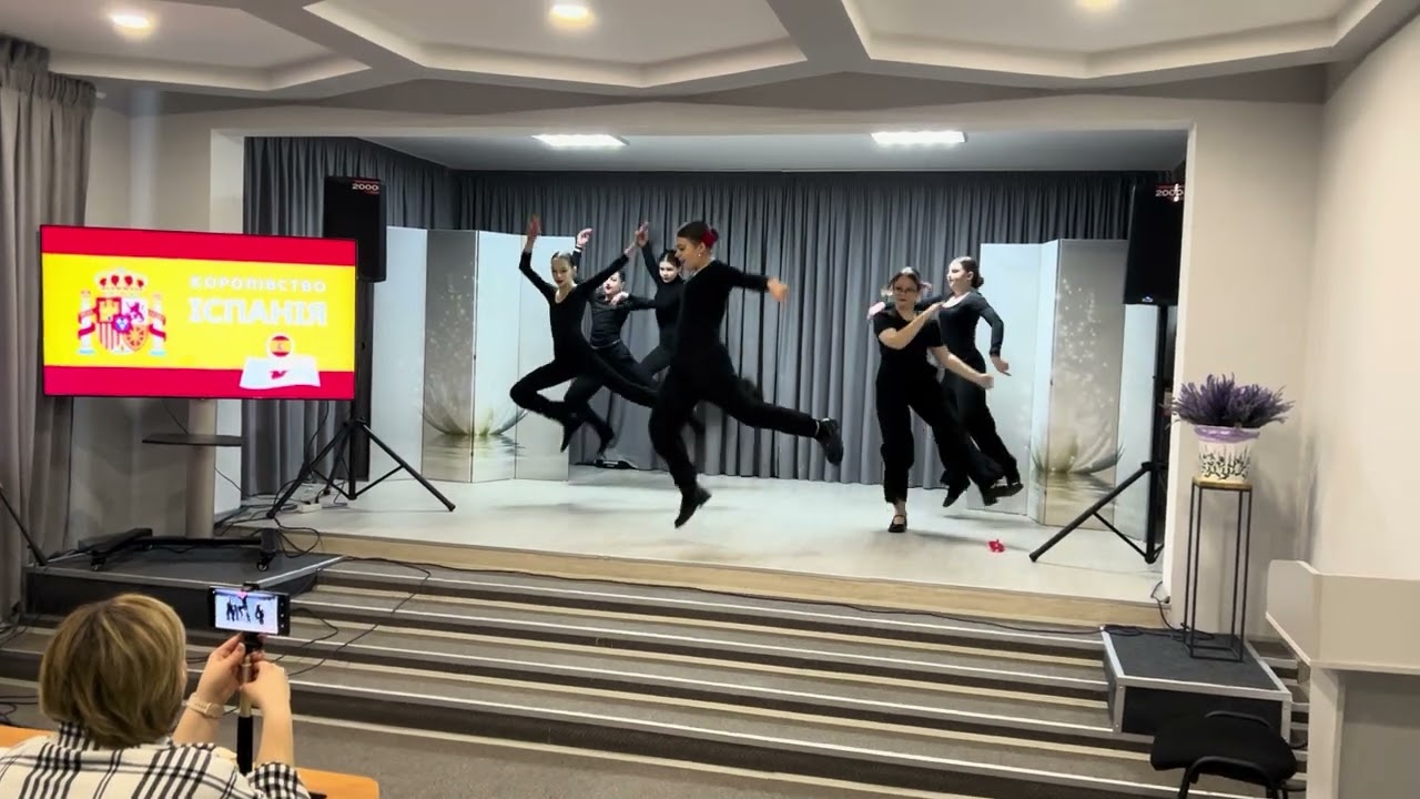 baile flamenco español. Іспанський танець - фламенко! Spanish flamenco dance