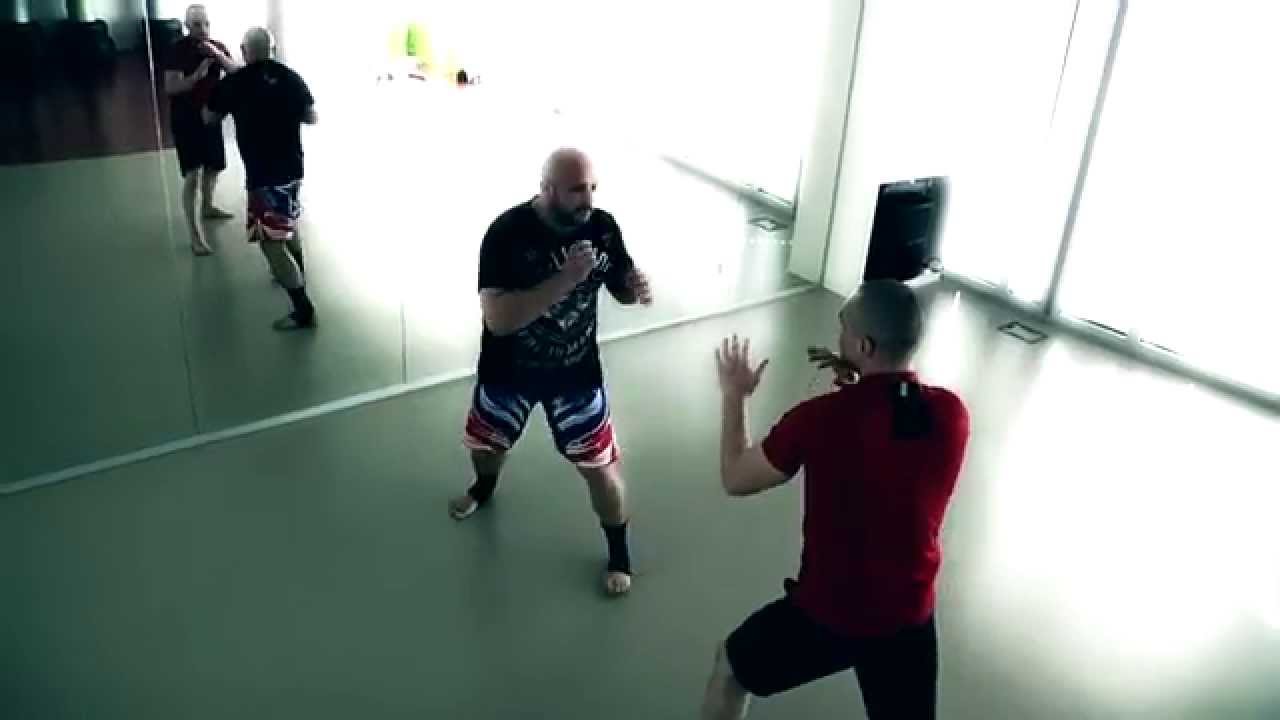 Profu' De Fight - LOVITURA DIN INTOARCERE - la Sky Wellness