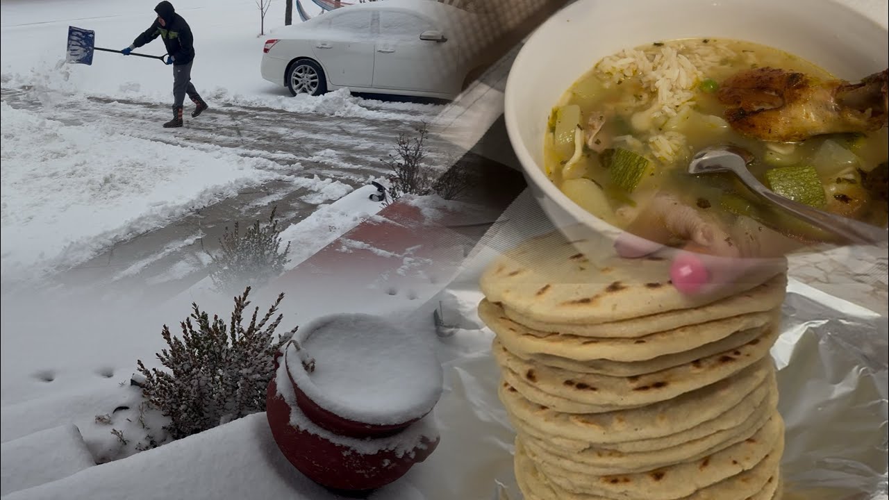 HACIENDO SOPA DE POLLO PARA ESTAR CALIENTITOS 