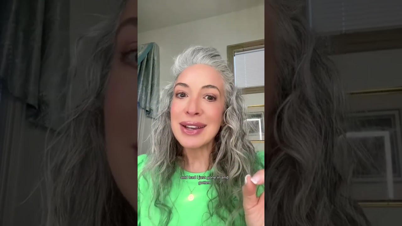 How to look good during the grey hair grow out process