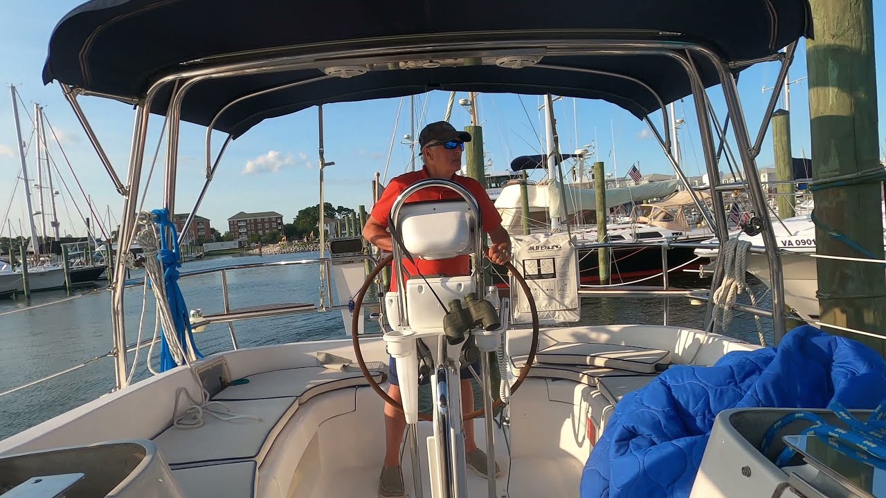 A really bad day docking my sailboat
