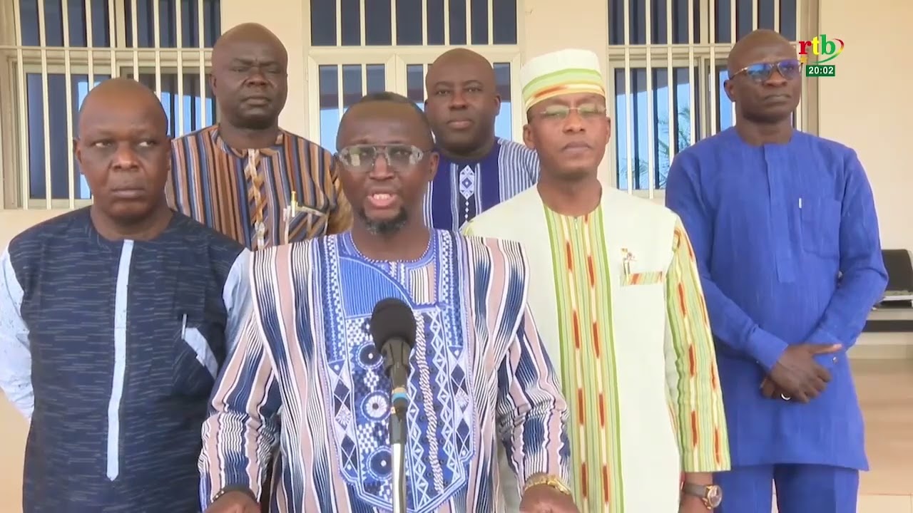 Chambre des métiers artisanaux: Le Premier ministre échange avec le ministre centrafricain des PME