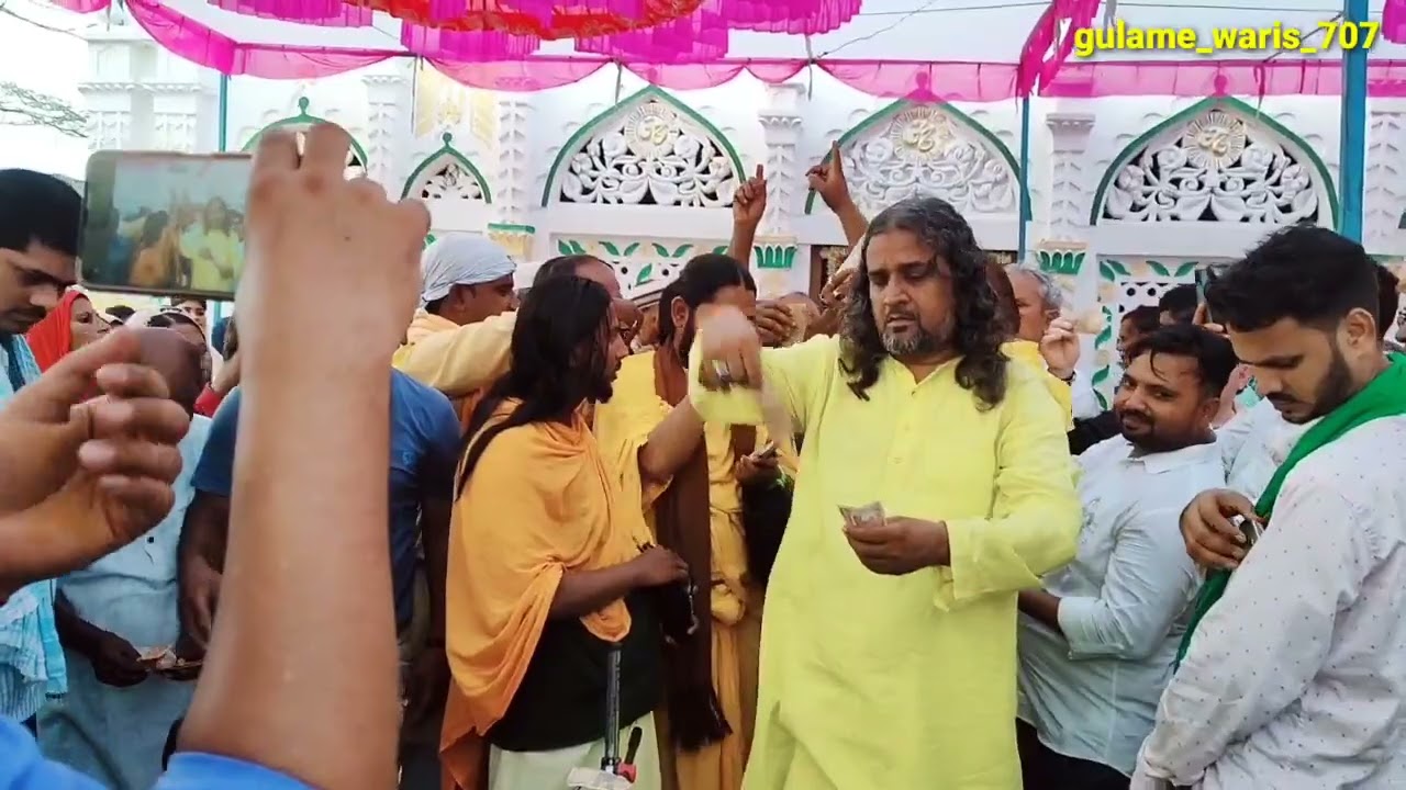 Sehra - Hasrat Piya Dulha Bane Hai - Taj Warsi Qawwal - Kutiya Sharif Pakdi Sultan Siwan Bihar