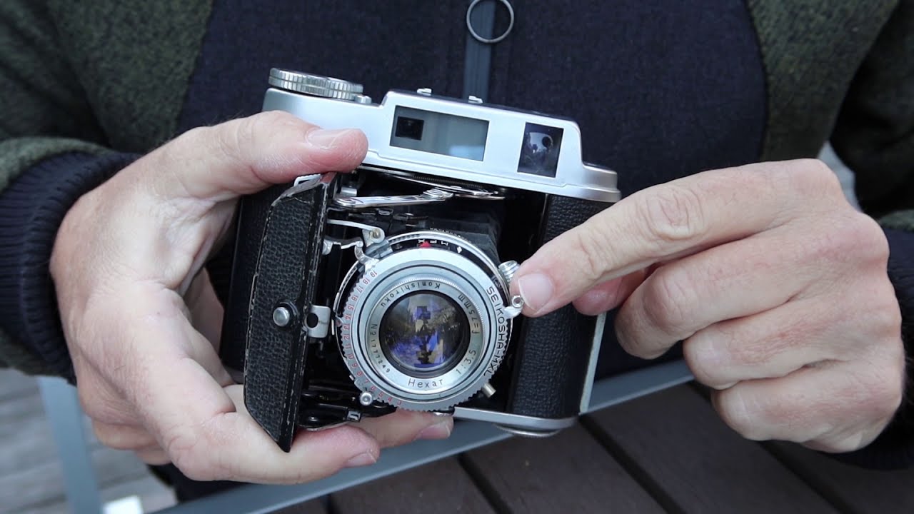 Konica Pearl IV Camera