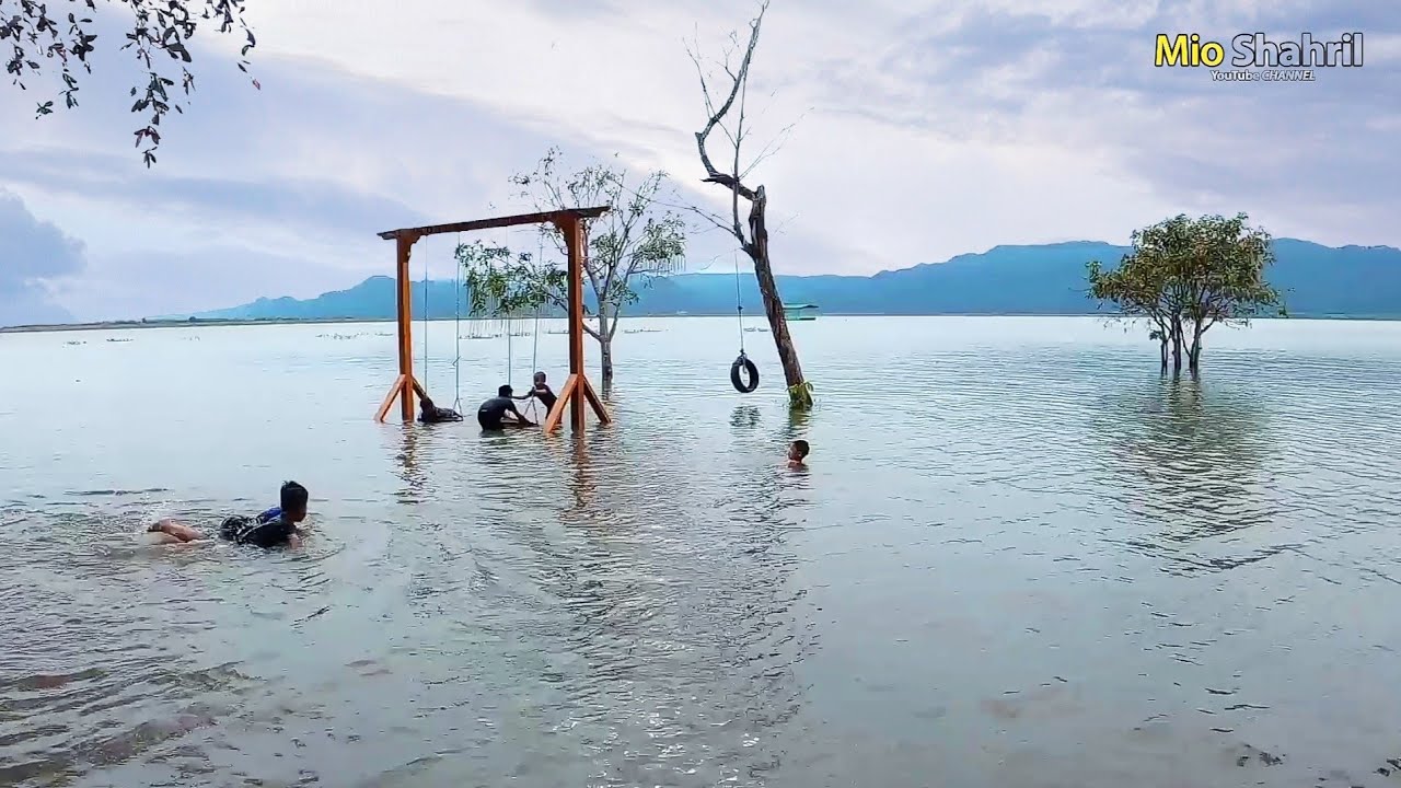 Dataran Empangan Timah Tasoh ala-ala Tasik Cermin.