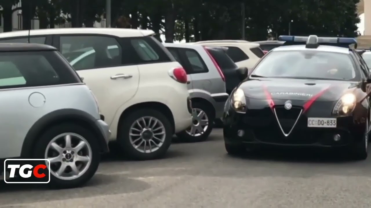 Cerca di travolgere Carabinieri fermato senza patente - | CONTRASTOTV canale 268