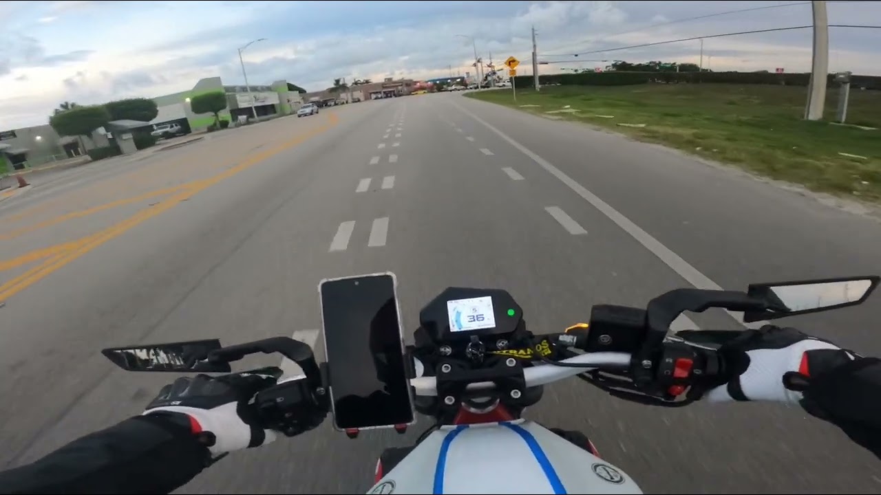 Benelli 302s test drive 🔊💥