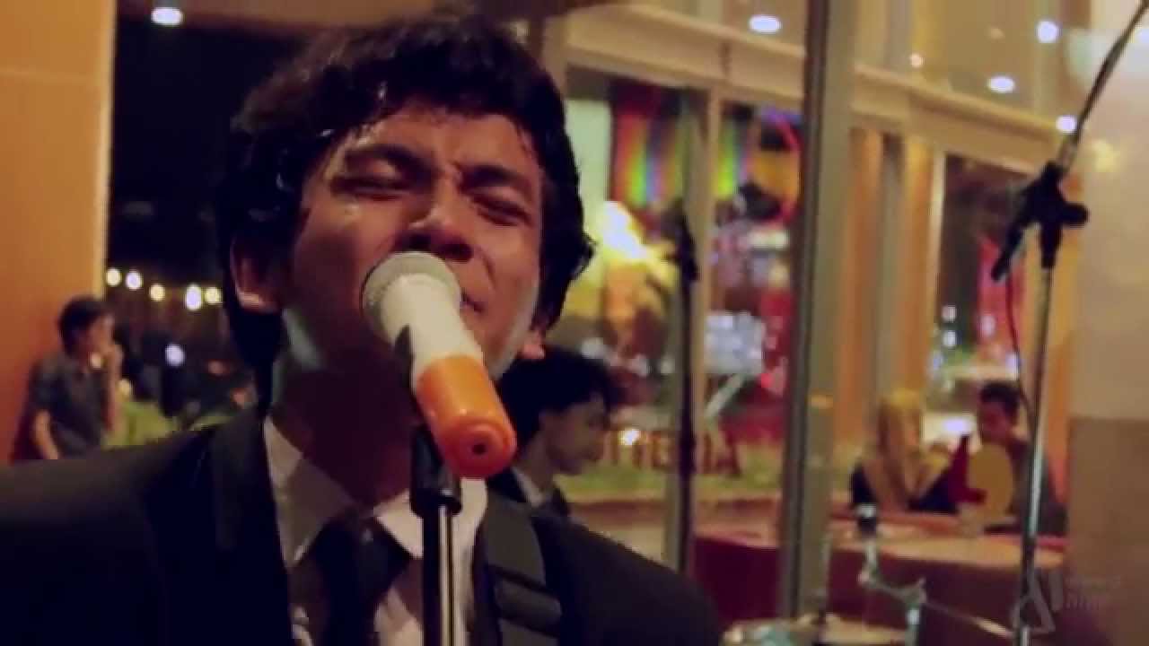 Crescentia - Twist And Shout (Cover The Beatles)