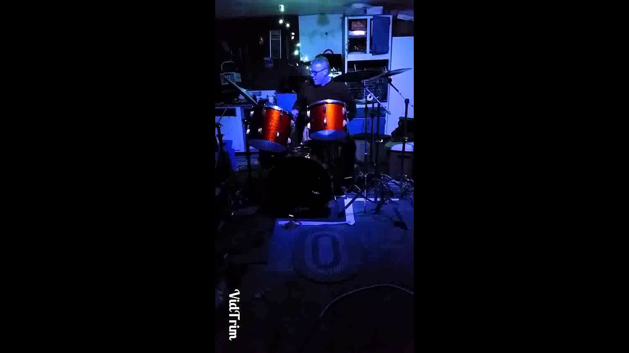 Blue funk rock groove