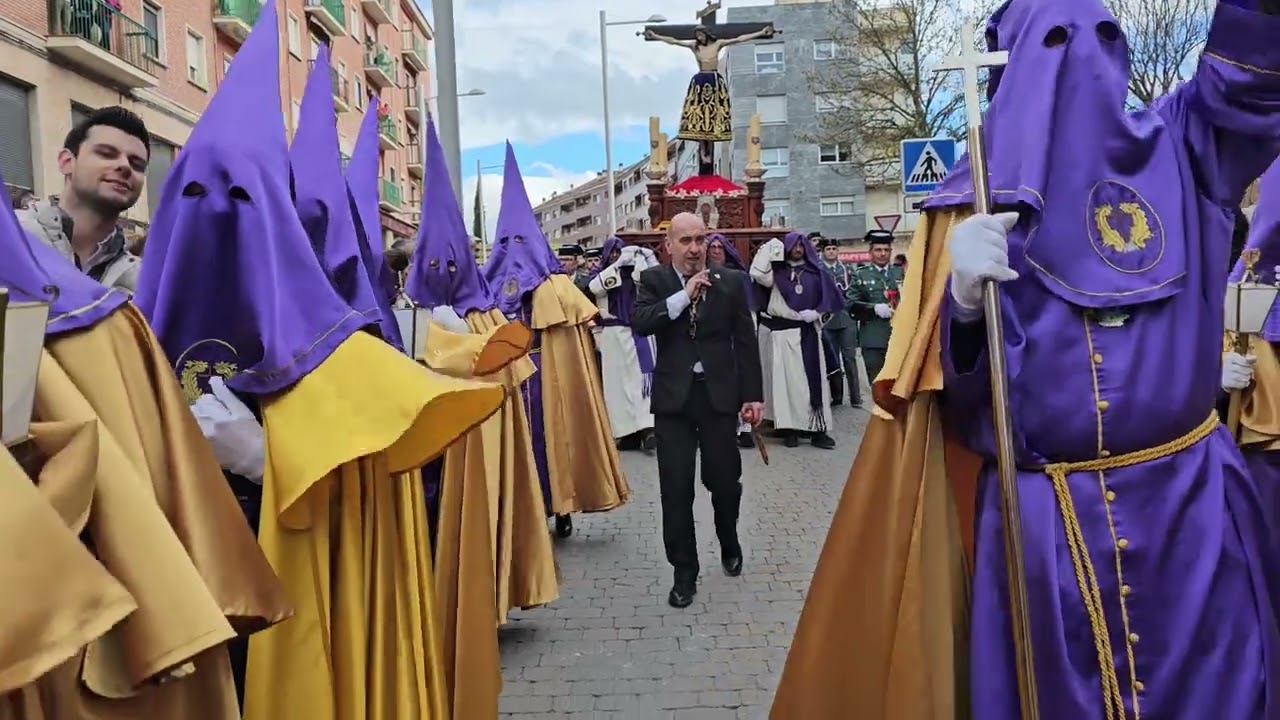 Semana Santa Segovia 2024. Procesión del Cristo del Mercado. Salida de la Ermita 28/3/2024