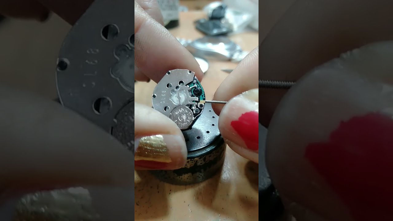How to replace Sl 68 movement