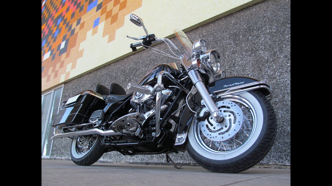 Used 2006 Harley-Davidson Road King Motorcycle For Sale