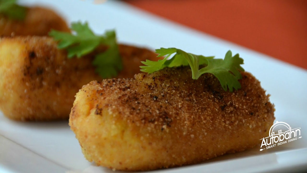 Autobahn - Smart Indian Dining. Experience great food served via quick serving conveyer belt.