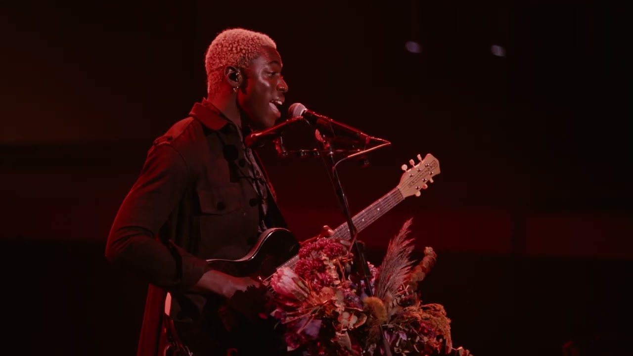Moses Sumney - Plastic [Live from Los Angeles]