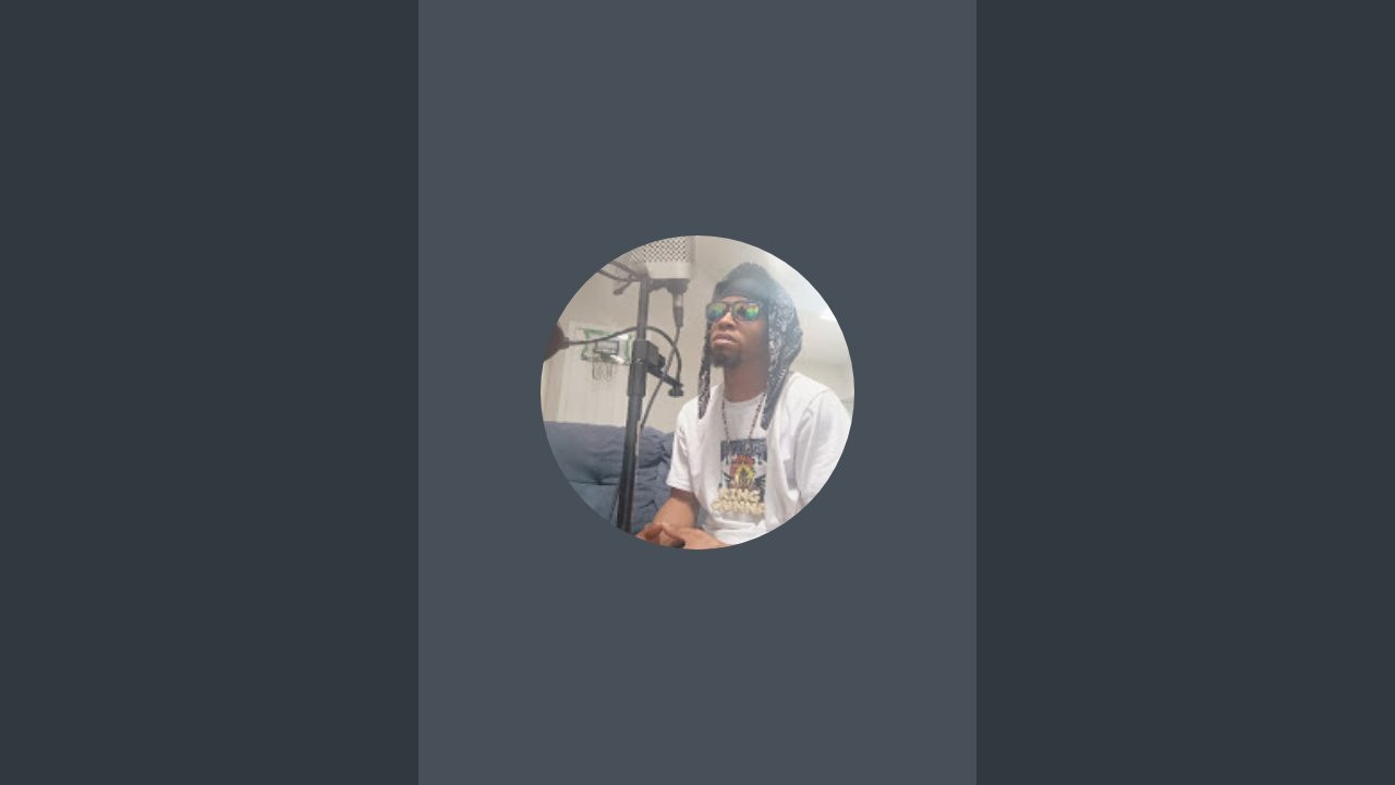 King Gunna is live!