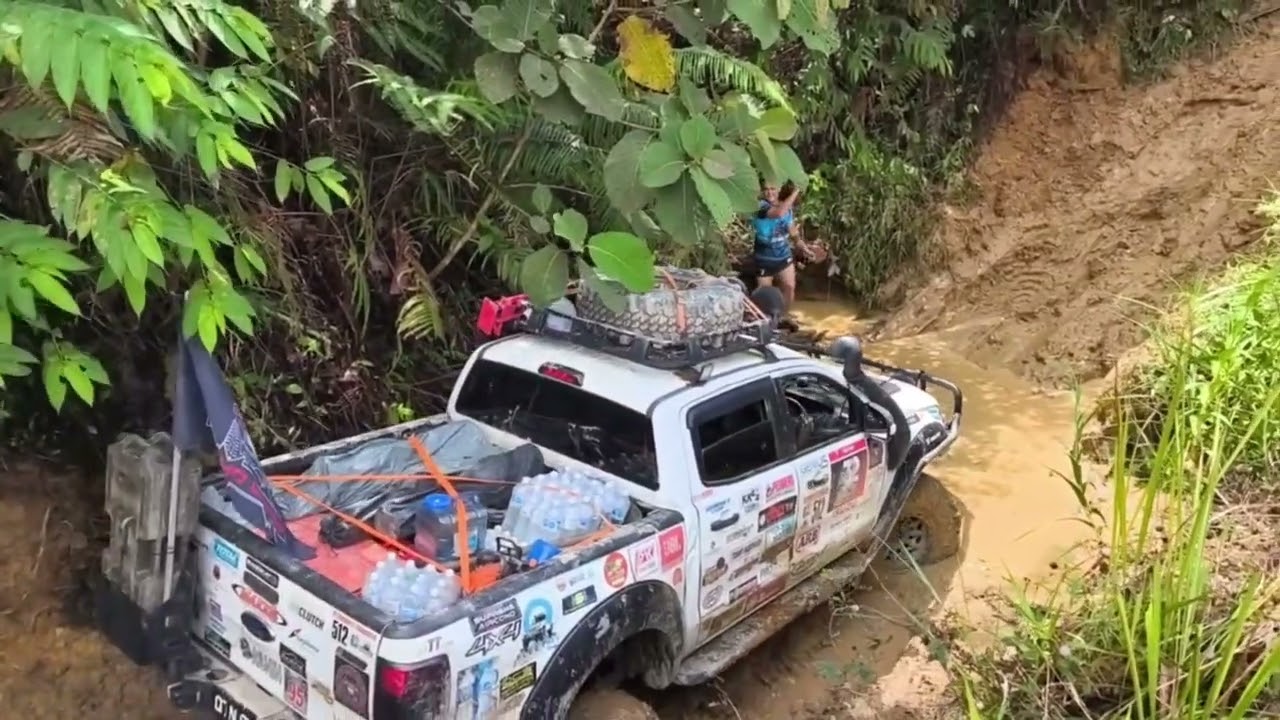 SARAWAK SAFARI 2025//Menuju garisan penamat//super hardcore trail_ Part 3