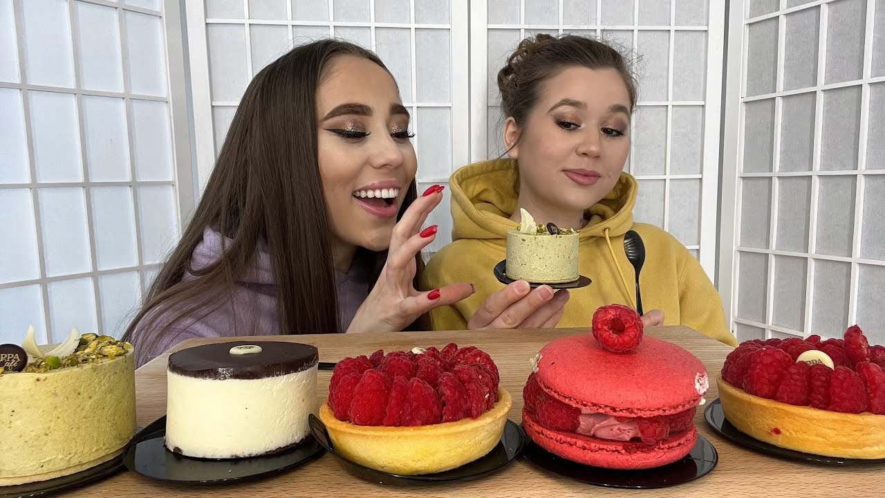 Сладкий MUKBANG| Угараем с сестрой🤣/Микс десертов🍰