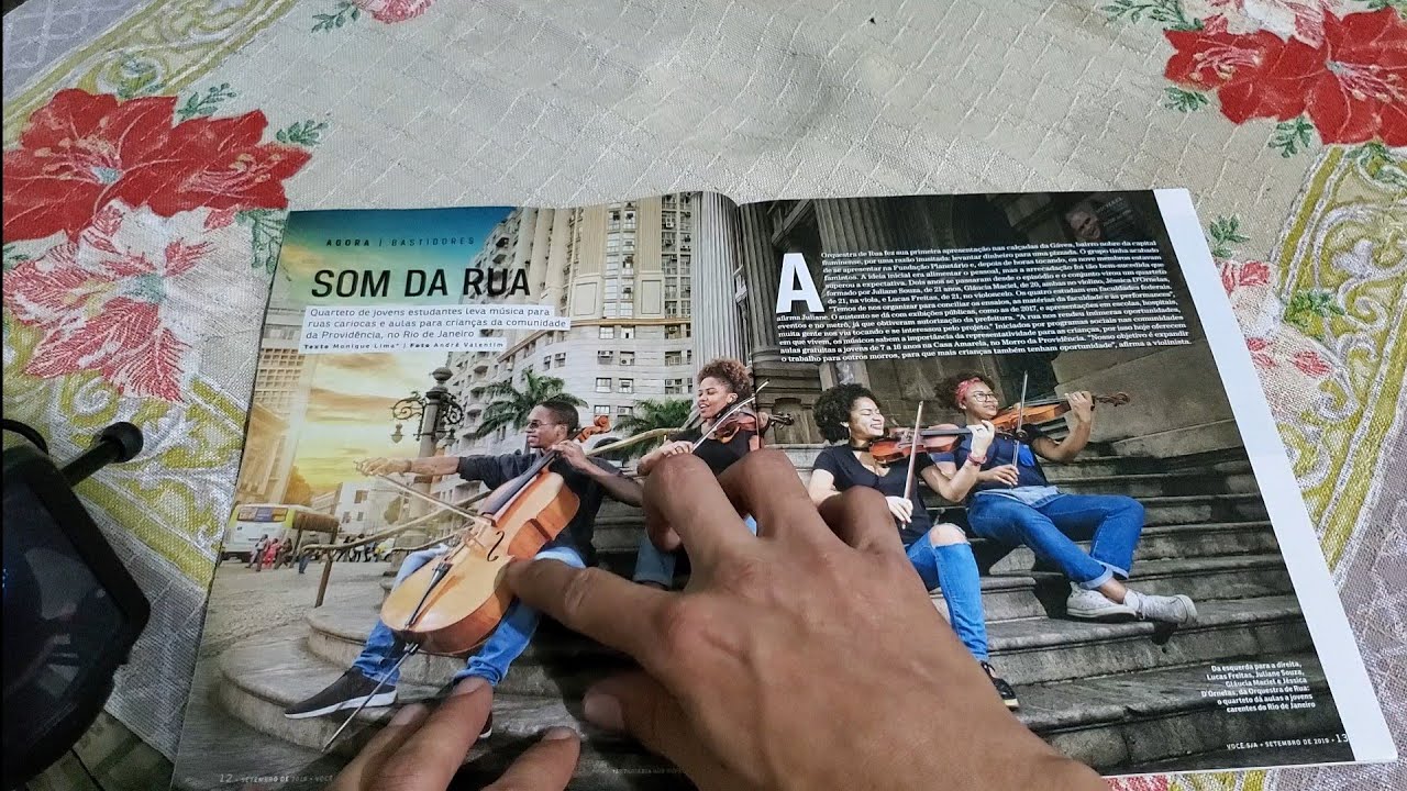 asmr 📖 Lendo REVISTA  e mascando chiclete