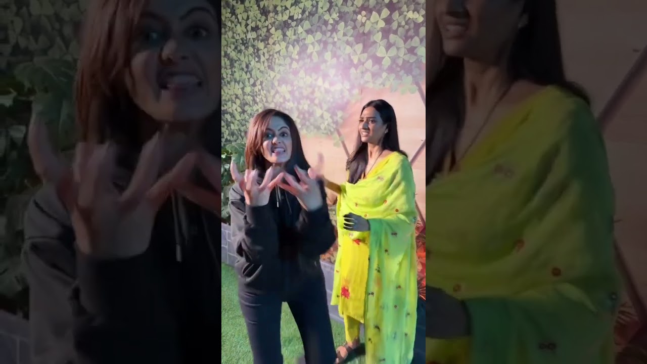 Ayesha Singh & Aishwarya Khare Funny Short ❤💚 #mannat #shorts #ayeshasingh #funvibe