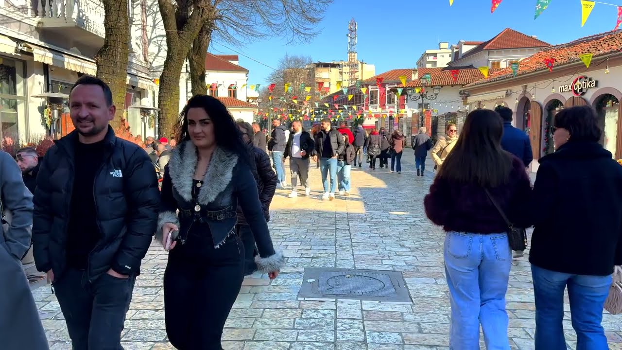 Christmas Magic at Cliché Bar & Bistro | Shkodër in Slow Motion
