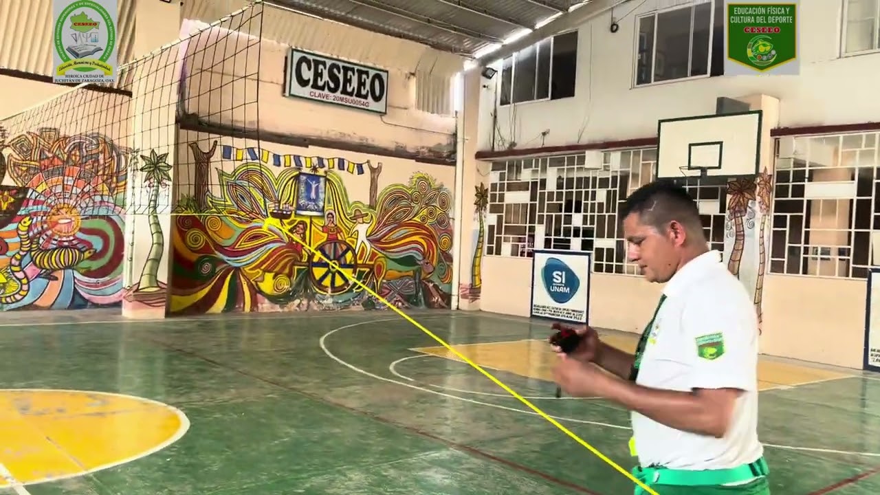 Cómo colocar una red para un partido de voleibol, José Ángel Cruz Rodríguez